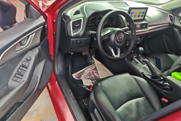 Used Mazda 3 Axela 2017 Sedan 1.5L Automatic Comfort Model Emission Standard China V Driver Seat