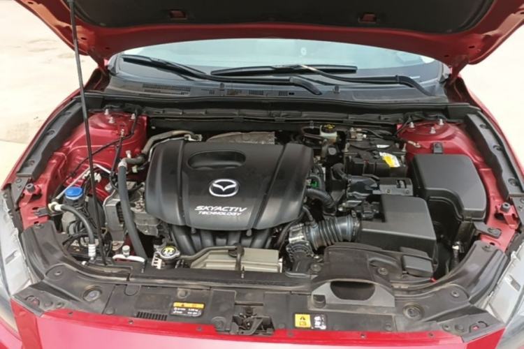 Used Mazda 3 Axela 2017 Sedan 1.5L Automatic Luxury Model Emission Standard China V Engine Bay