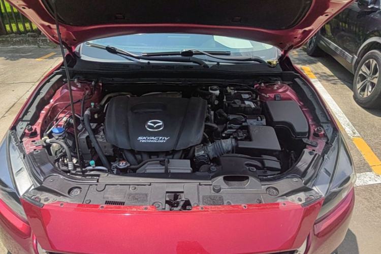 Used Mazda 3 Axela 2017 Sedan 1.5L Automatic Luxury Model Emission Standard China V Engine Bay