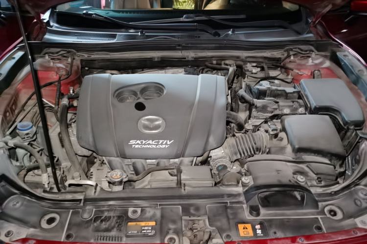 Used Mazda 3 Axela 2017 Hatchback 2.0L Automatic Sport Model China V Emission Standard Engine Bay