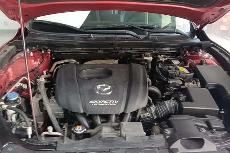Used Mazda 3 Axela 2017 Sedan 1.5L Automatic Luxury Model Emission Standard China V Engine Bay