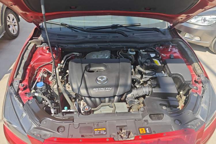 Used Mazda 3 Axela 2017 Hatchback 1.5L Automatic Luxury Model Emission Standard China V Engine Bay