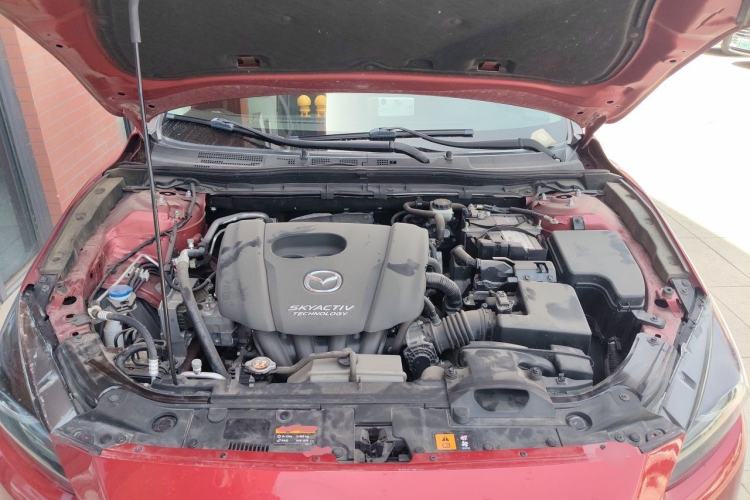 Used Mazda 3 Axela 2017 Sedan 1.5L Automatic Luxury Model Emission Standard China V Engine Bay