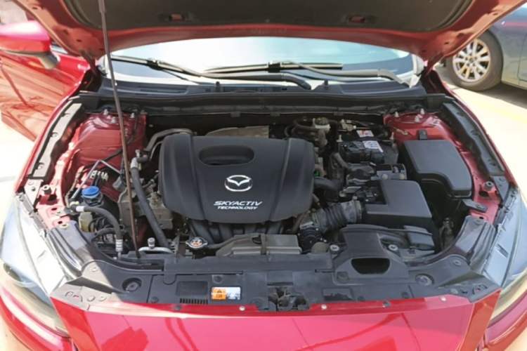 Used Mazda 3 Axela 2017 Sedan 1.5L Automatic Luxury Model Emission Standard China V Engine Bay