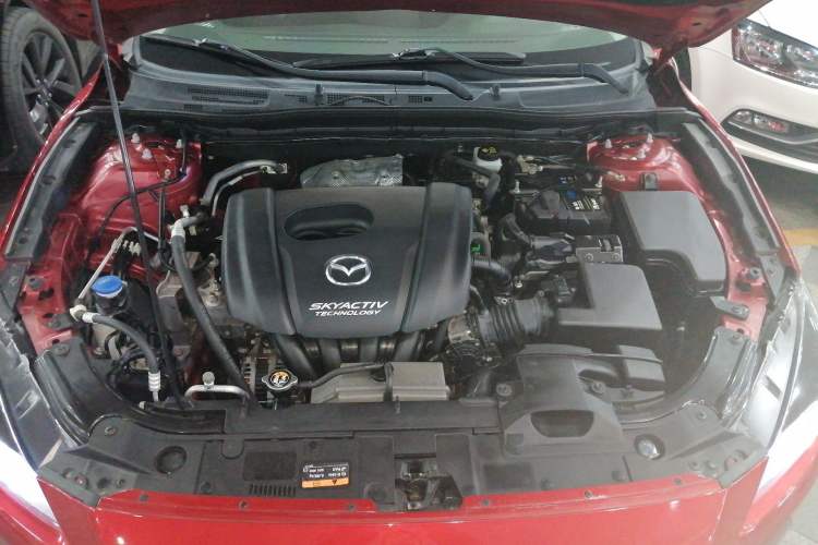 Used Mazda 3 Axela 2017 Sedan 1.5L Automatic Luxury Model Emission Standard China V Engine Bay