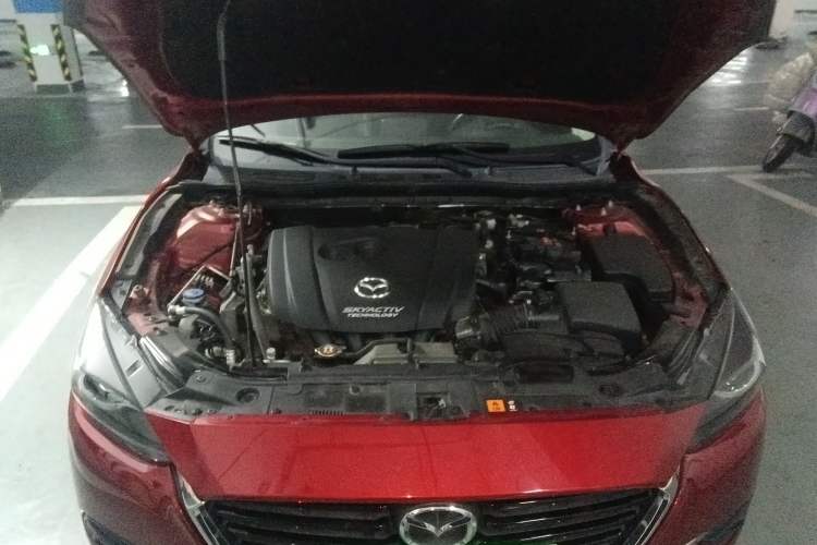 Used Mazda 3 Axela 2017 Sedan 2.0L Automatic Flagship Model China V Standard Engine Bay