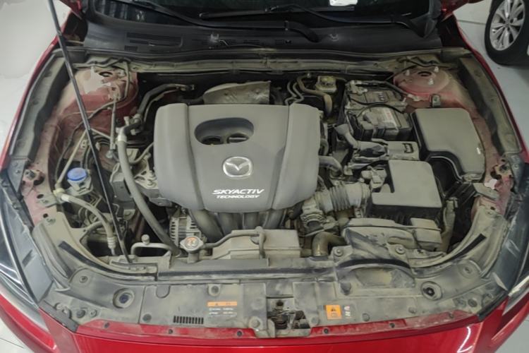 Used Mazda 3 Axela 2017 Hatchback 1.5L Automatic Luxury Model Emission Standard China V Engine Bay