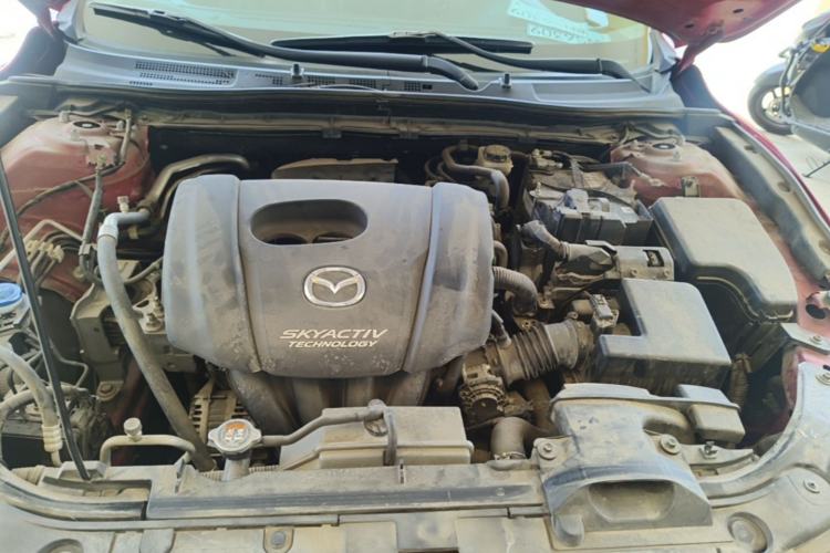 Used Mazda 3 Axela 2017 Sedan 1.5L Automatic Luxury Model Emission Standard China V Engine Bay
