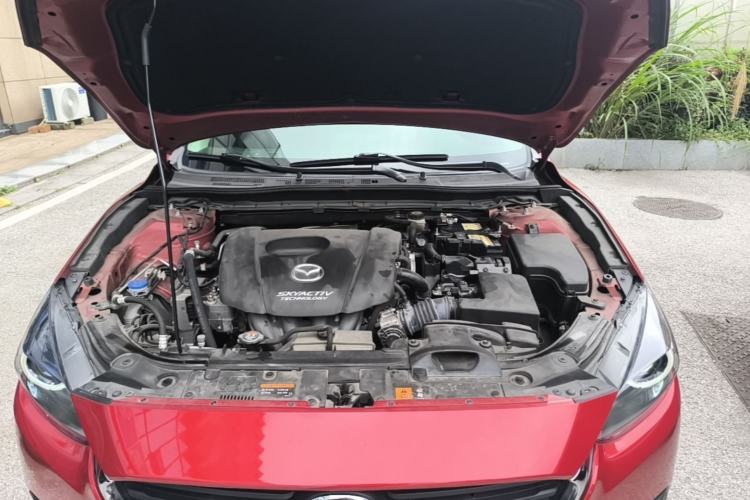 Used Mazda 3 Axela 2017 Sedan 1.5L Automatic Luxury Model Emission Standard China V Engine Bay