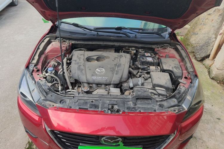 Used Mazda 3 Axela 2017 Hatchback 2.0L Automatic Sport Model China V Emission Standard Engine Bay