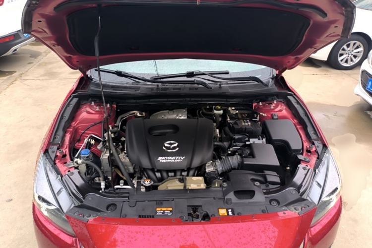 Used Mazda 3 Axela 2017 Sedan 1.5L Automatic Luxury Model Emission Standard China V Engine Bay