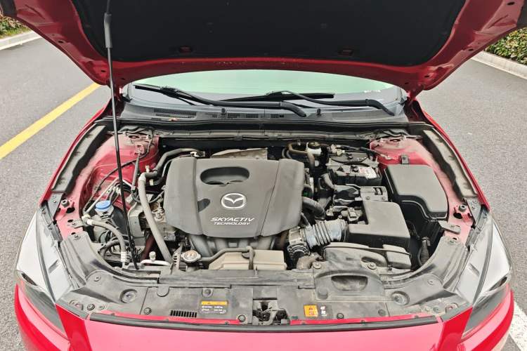 Used Mazda 3 Axela 2017 Sedan 1.5L Automatic Luxury Model Emission Standard China V Engine Bay