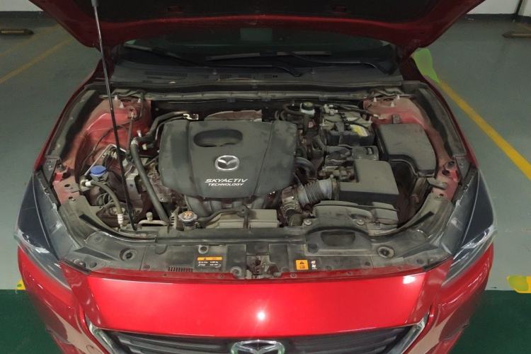 Used Mazda 3 Axela 2017 Sedan 1.5L Automatic Luxury Model Emission Standard China V Engine Bay