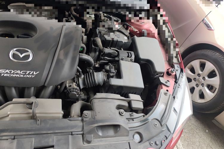 Used Mazda 3 Axela 2017 Sedan 1.5L Automatic Luxury Model Emission Standard China V Engine Bay Left