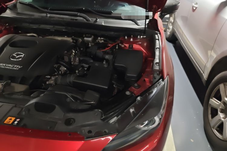 Used Mazda 3 Axela 2017 Sedan 1.5L Automatic Luxury Model Emission Standard China V Engine Bay Left