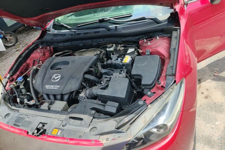 Used Mazda 3 Axela 2017 Hatchback 1.5L Automatic Comfort Model Emission Standard China V Engine Bay Left