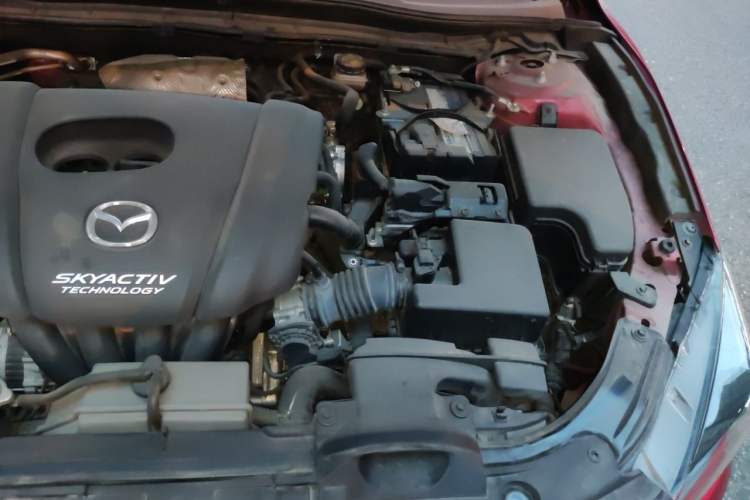 Used Mazda 3 Axela 2017 Sedan 1.5L Automatic Comfort Model Emission Standard China V Engine Bay Left
