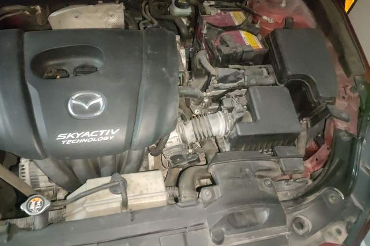 Used Mazda 3 Axela 2017 Sedan 1.5L Automatic Comfort Model Emission Standard China V Engine Bay Left