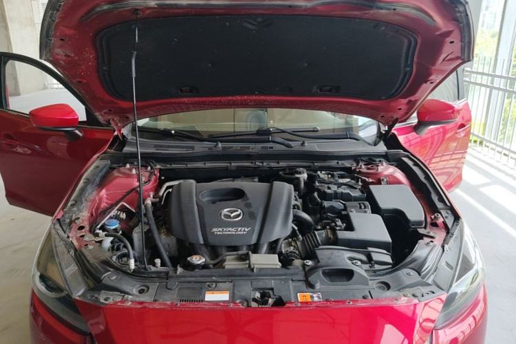 Used Mazda 3 Axela 2017 Sedan 1.5L Automatic Luxury Model Emission Standard China V Engine Bay