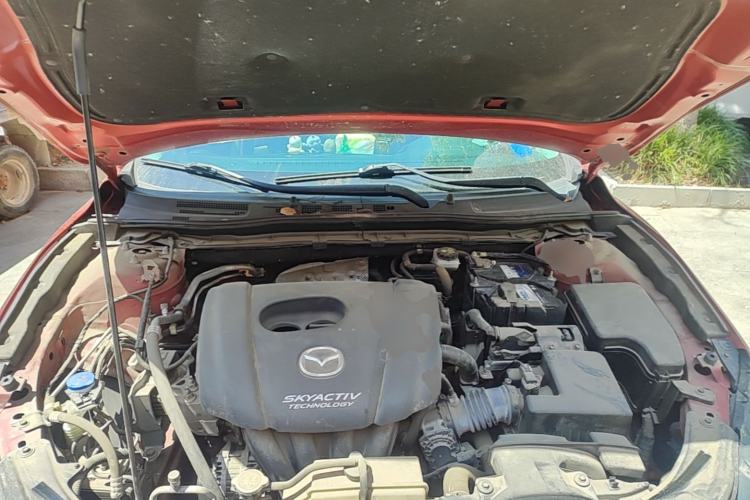 Used Mazda 3 Axela 2017 Sedan 1.5L Automatic Luxury Model Emission Standard China V Engine Bay