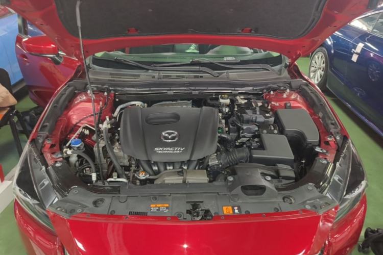 Used Mazda 3 Axela 2017 Sedan 1.5L Automatic Luxury Model Emission Standard China V Engine Bay