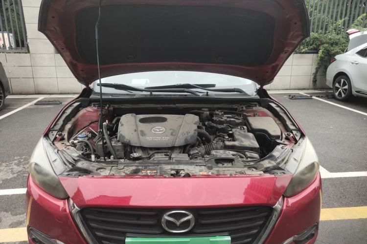 Used Mazda 3 Axela 2017 Sedan 1.5L Automatic Luxury Model Emission Standard China V Engine Bay