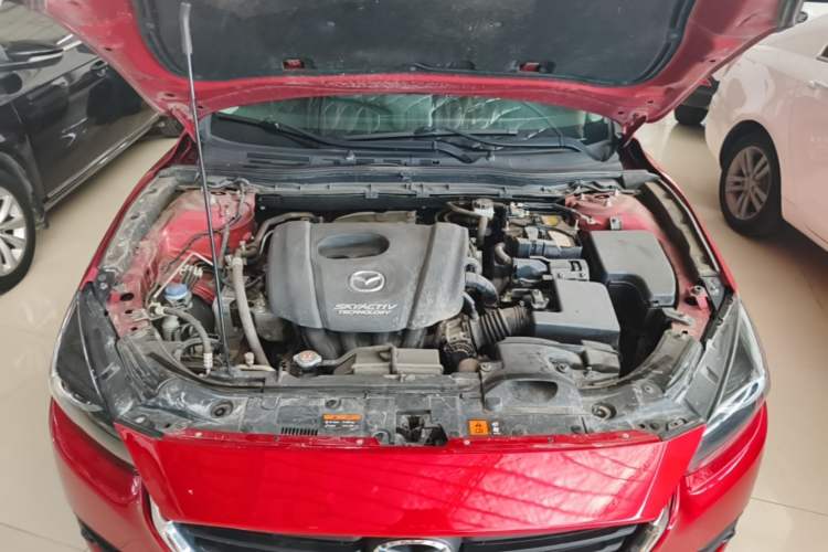 Used Mazda 3 Axela 2017 Sedan 1.5L Automatic Luxury Model Emission Standard China V Engine Bay