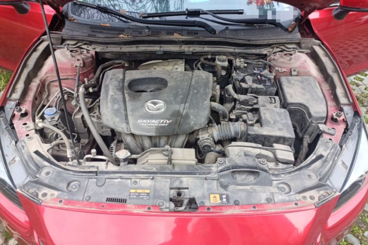Used Mazda 3 Axela 2017 Sedan 1.5L Automatic Comfort Model China VI Standard Engine Bay