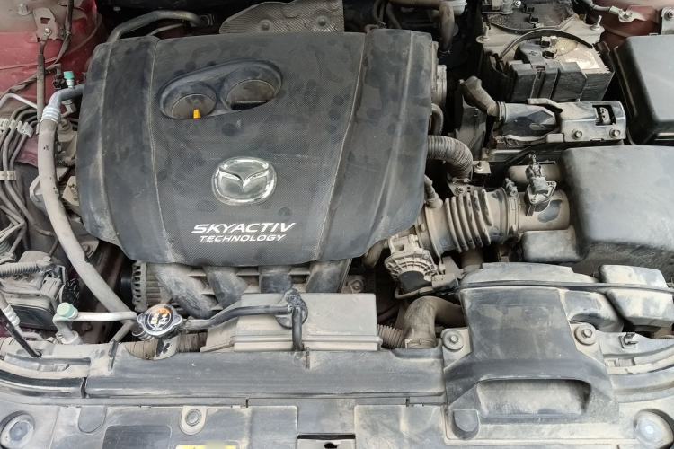 Used Mazda 3 Axela 2017 Hatchback 2.0L Automatic Sport Model China V Emission Standard Engine Bay
