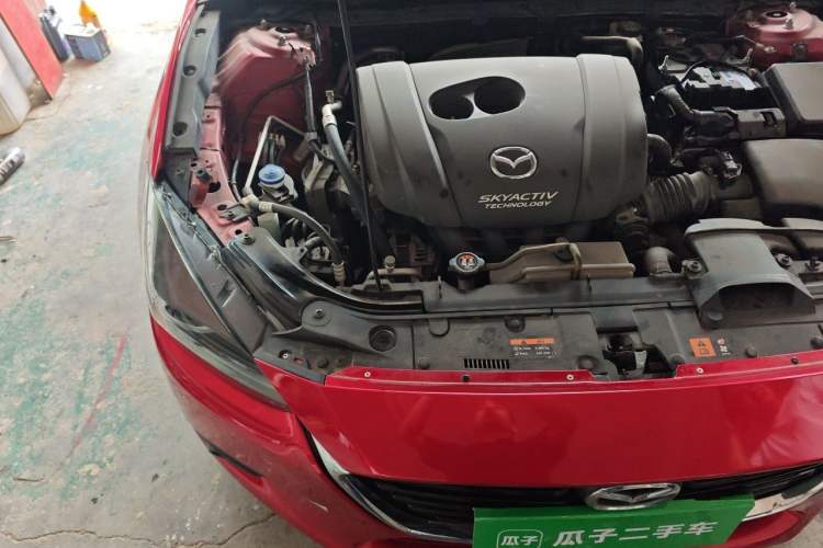 Used Mazda 3 Axela 2017 Hatchback 2.0L Automatic Luxury Model Emission Standard China V Engine Bay Right
