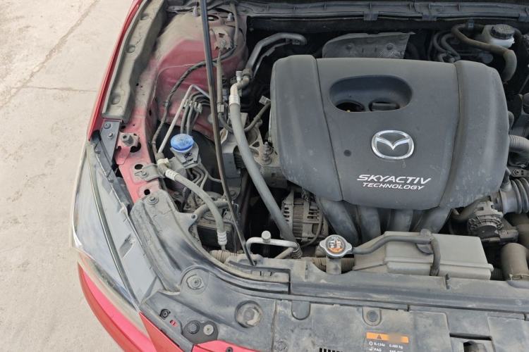 Used Mazda 3 Axela 2017 Sedan 1.5L Automatic Comfort Model Emission Standard China V Engine Bay Right