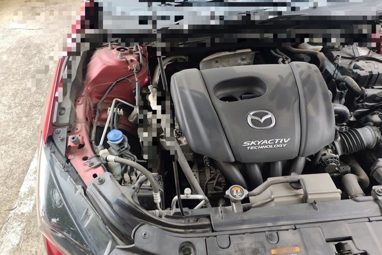 Used Mazda 3 Axela 2017 Sedan 1.5L Automatic Luxury Model Emission Standard China V Engine Bay Right