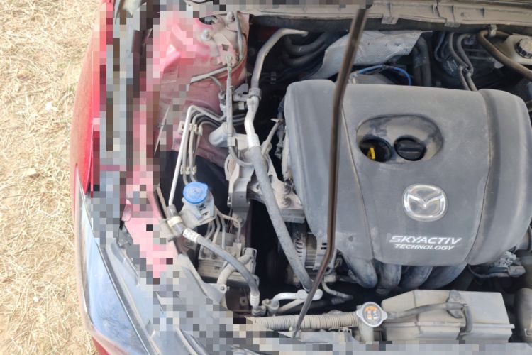 Used Mazda 3 Axela 2017 Sedan 1.5L Automatic Luxury Model Emission Standard China V Engine Bay Right