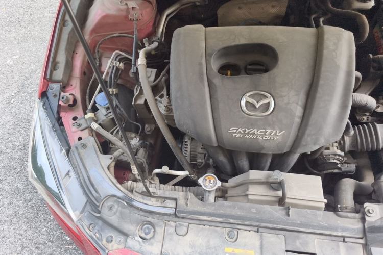 Used Mazda 3 Axela 2017 Sedan 1.5L Automatic Comfort Model Emission Standard China V Engine Bay Right