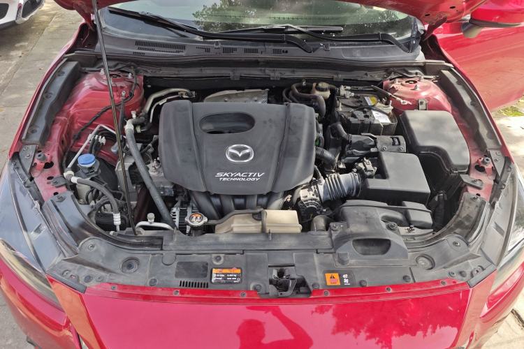 Used Mazda 3 Axela 2017 Sedan 1.5L Automatic Luxury Model Emission Standard China V Engine Bay