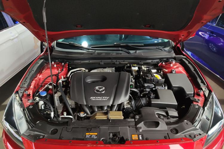 Used Mazda 3 Axela 2017 Sedan 1.5L Automatic Luxury Model Emission Standard China V Engine Bay