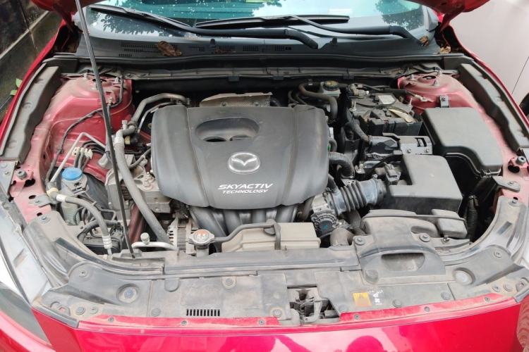 Used Mazda 3 Axela 2017 Sedan 1.5L Automatic Luxury Model Emission Standard China V Engine Bay
