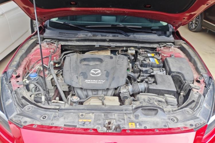 Used Mazda 3 Axela 2017 Sedan 1.5L Automatic Luxury Model Emission Standard China V Engine Bay