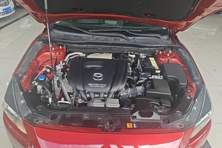 Used Mazda 3 Axela 2017 Sedan 1.5L Automatic Comfort Model China VI Standard Engine Bay
