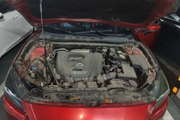 Used Mazda 3 Axela 2017 Sedan 1.5L Automatic Luxury Model Emission Standard China V Engine Bay