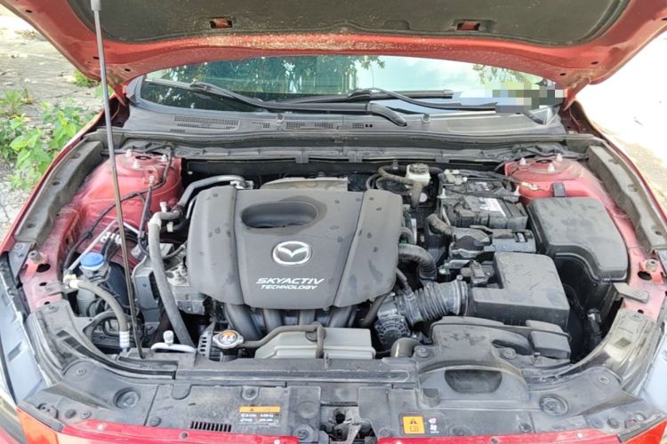 Used Mazda 3 Axela 2017 Sedan 1.5L Automatic Luxury Model Emission Standard China V Engine Bay