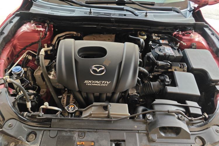 Used Mazda 3 Axela 2017 Sedan 1.5L Automatic Luxury Model Emission Standard China V Engine Bay