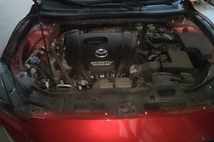Used Mazda 3 Axela 2017 Sedan 1.5L Manual Luxury Model Emission Standard China V Engine Bay