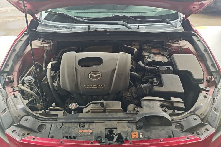Used Mazda 3 Axela 2017 Sedan 1.5L Automatic Luxury Model Emission Standard China V Engine Bay