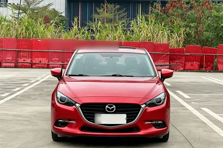 Used Mazda 3 Axela 2017 Sedan 1.5L Automatic Luxury Model China VI Standard Exterior 1