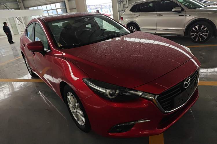 Used Mazda 3 Axela 2017 Sedan 1.5L Automatic Luxury Model Emission Standard China V Exterior 1