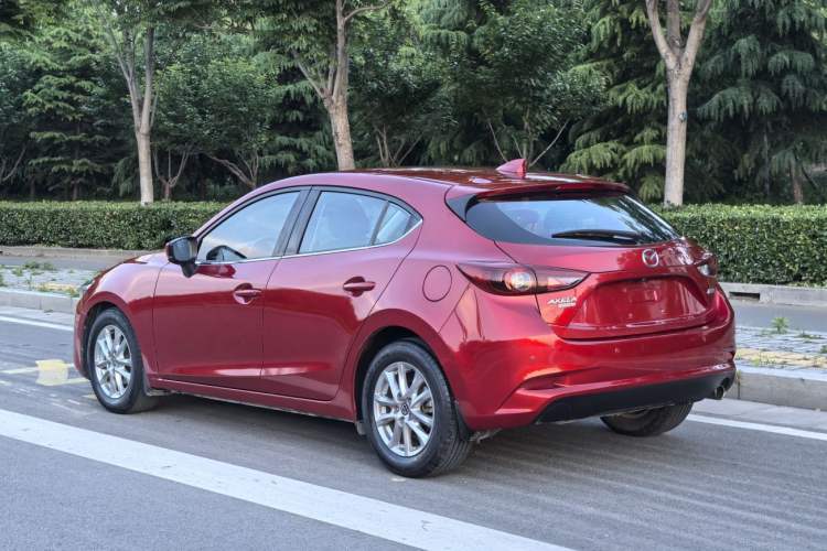 Used Mazda 3 Axela 2017 Hatchback 1.5L Automatic Luxury Model Emission Standard China V Exterior 1