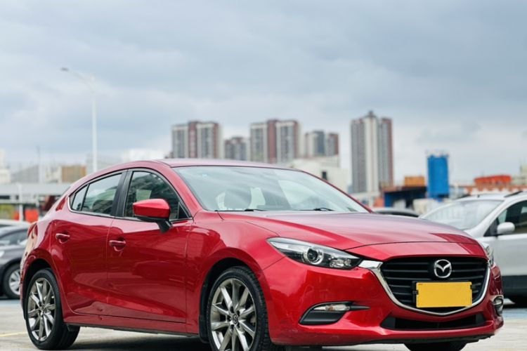 Used Mazda 3 Axela 2017 Hatchback 1.5L Automatic Comfort Model Emission Standard China V Exterior 10