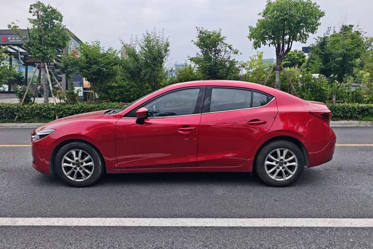 Used Mazda 3 Axela 2017 Sedan 1.5L Automatic Luxury Model Emission Standard China V Exterior 2