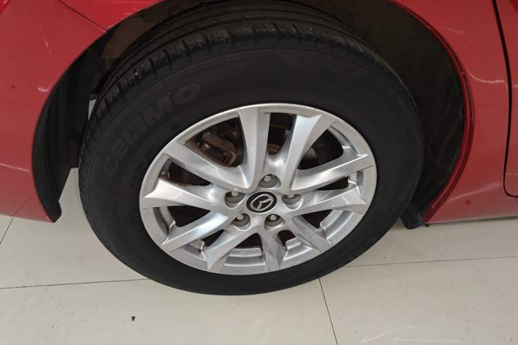 Used Mazda 3 Axela 2017 Sedan 1.5L Automatic Luxury Model Emission Standard China V Exterior 2